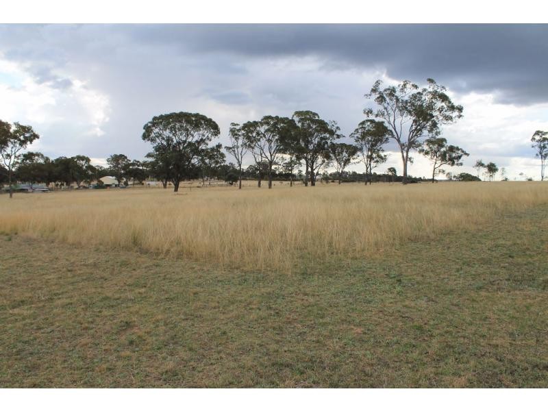 252 Warner Street, Warwick QLD 4370
