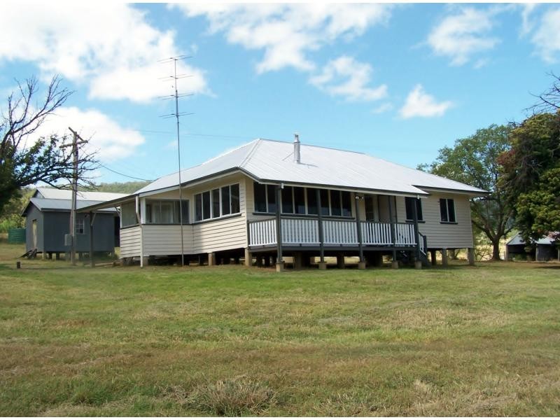 10905 Cunningham Highway, Gladfield QLD 4370