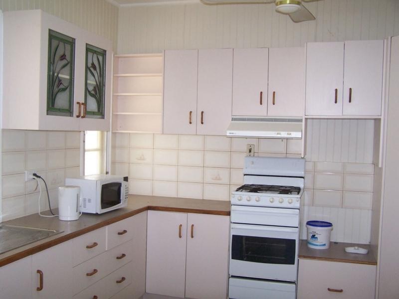 10905 Cunningham Highway, Gladfield QLD 4370