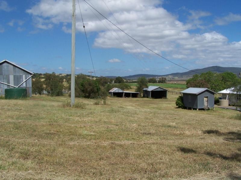 10905 Cunningham Highway, Gladfield QLD 4370