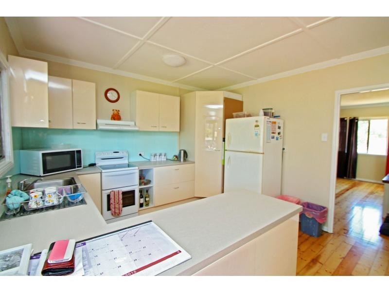 2 Batterham Street, Warwick QLD 4370