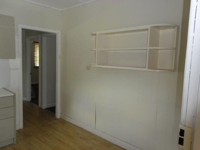 5 Clowes Crescent, Warwick QLD 4370