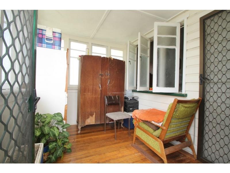 9 Myrtle Avenue, Warwick QLD 4370