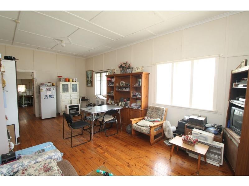 9 Myrtle Avenue, Warwick QLD 4370