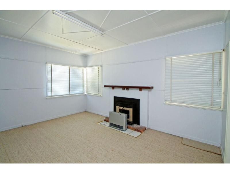 6 Wilga Avenue, Warwick QLD 4370