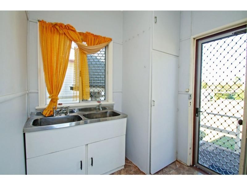 6 Wilga Avenue, Warwick QLD 4370