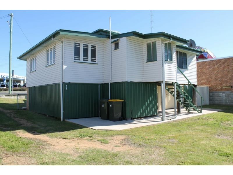 10 Albion Street, Warwick QLD 4370