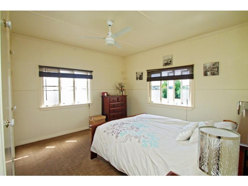 55 Lyons Street, Warwick QLD 4370