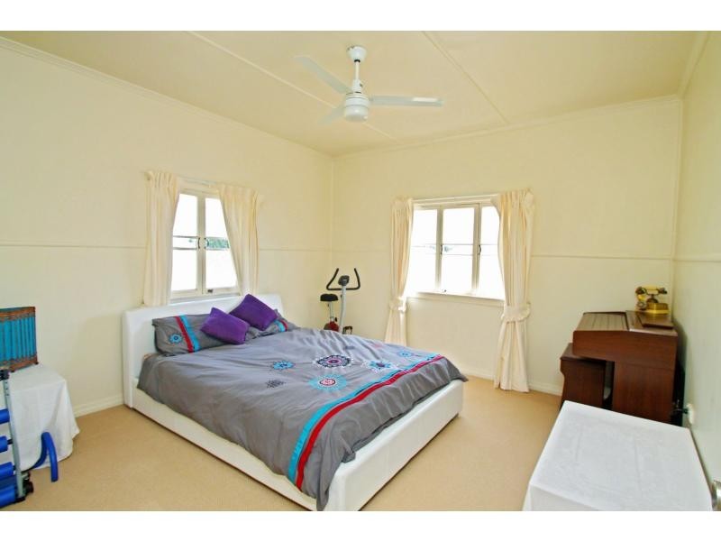 55 Lyons Street, Warwick QLD 4370