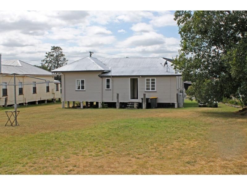 55 Lyons Street, Warwick QLD 4370