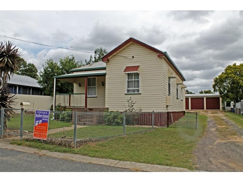 37 Acacia Avenue, Warwick QLD 4370