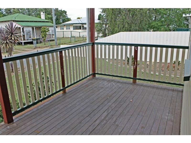 37 Acacia Avenue, Warwick QLD 4370