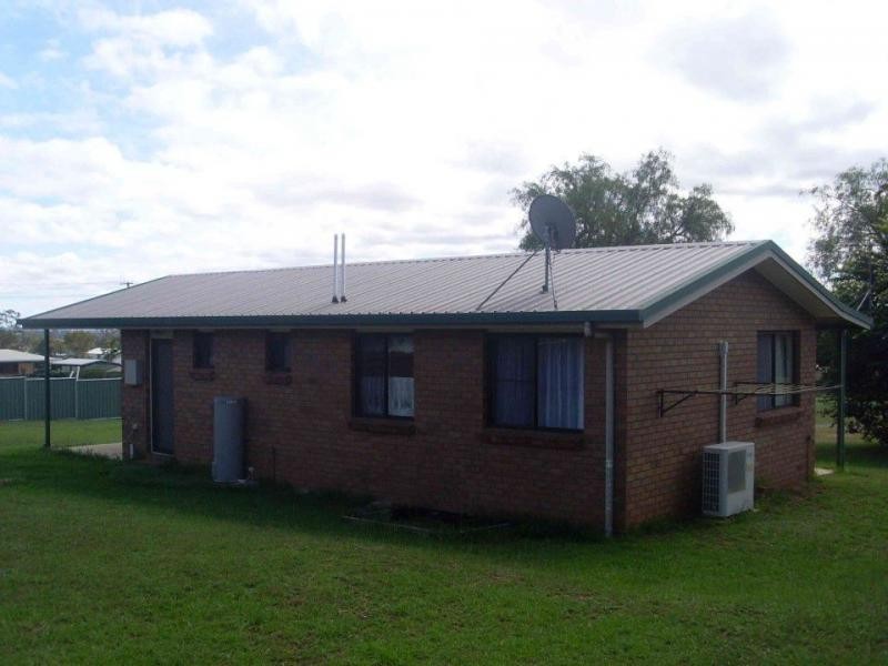 14 Diery Street, Warwick QLD 4370