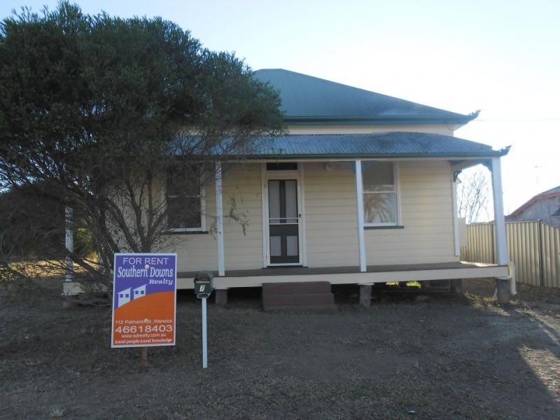 7 Gore Street, Warwick QLD 4370