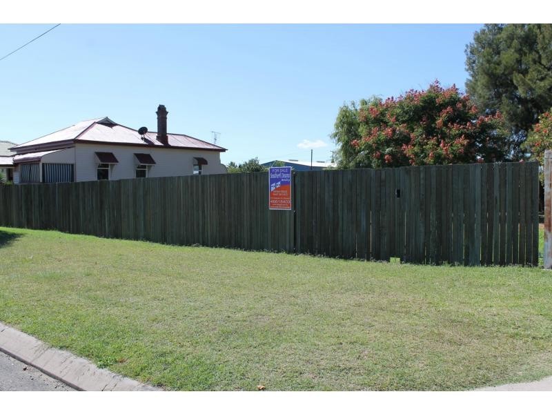 40 Lyons Street, Warwick QLD 4370