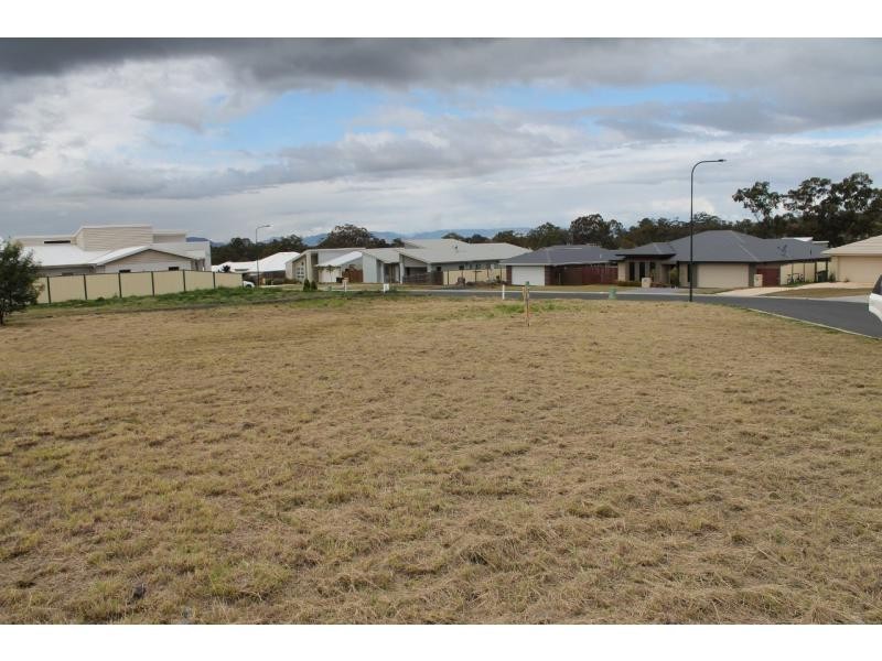 25 Himyar Drive, Warwick QLD 4370