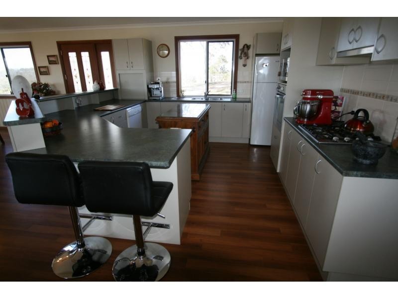 755 Ravenscroft Road, Warwick QLD 4370
