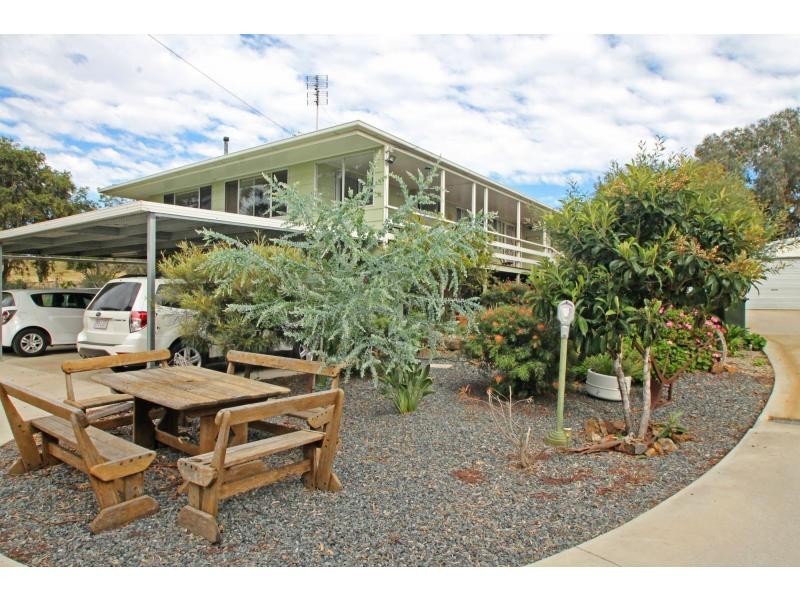 9 Bell Street, Warwick QLD 4370