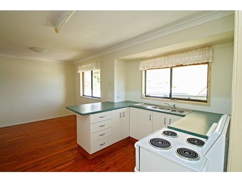 11 Schoch Street, Warwick QLD 4370