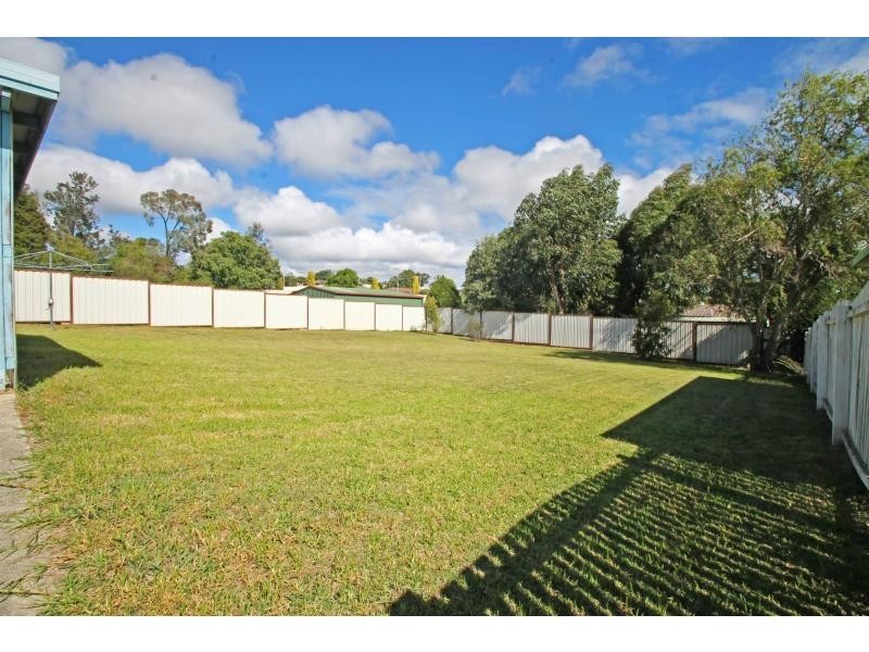11 Schoch Street, Warwick QLD 4370