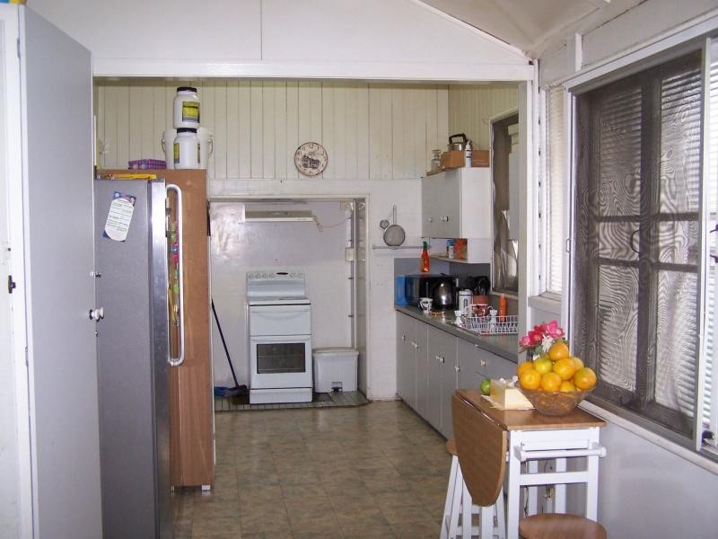 37 Wood Street, Warwick QLD 4370