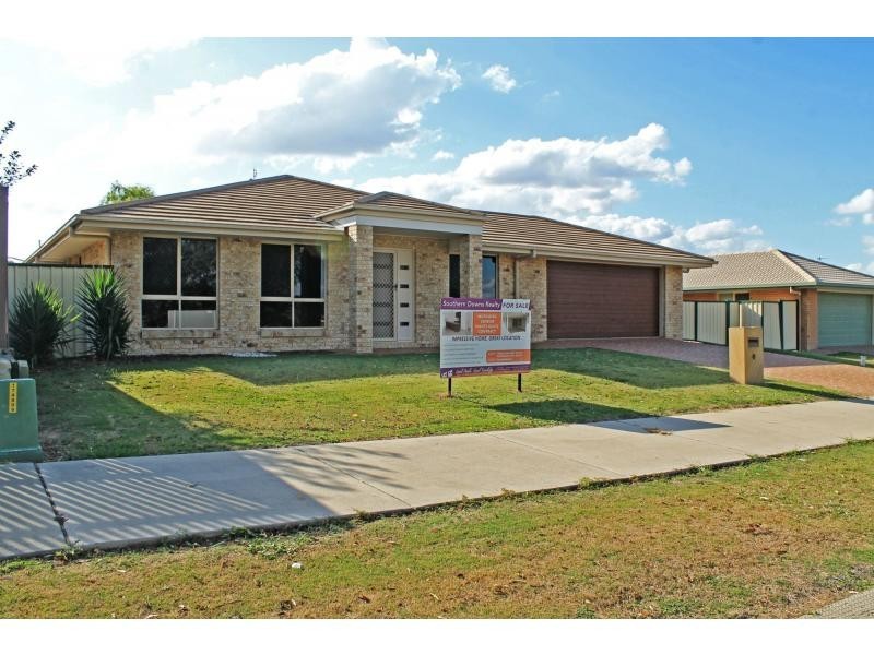 57 Bisley Street, Warwick QLD 4370