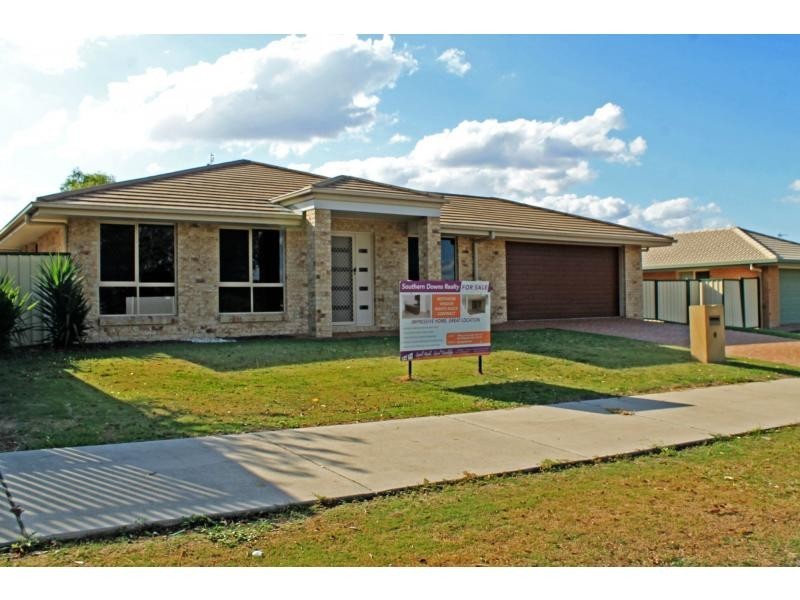 57 Bisley Street, Warwick QLD 4370