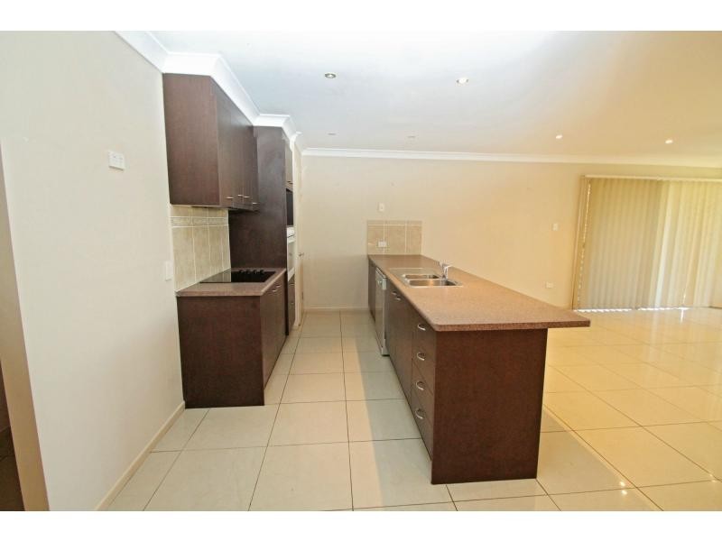 8 Himyar Drive, Warwick QLD 4370