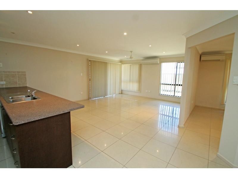 8 Himyar Drive, Warwick QLD 4370