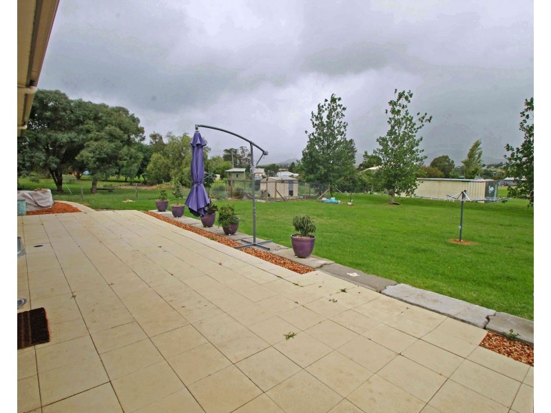 26 Anemone Street, Killarney QLD 4373