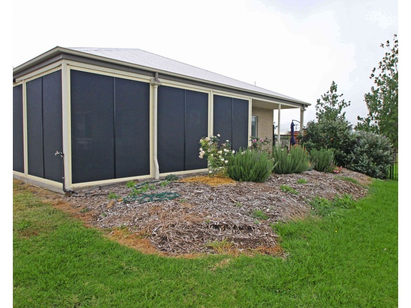26 Anemone Street, Killarney QLD 4373
