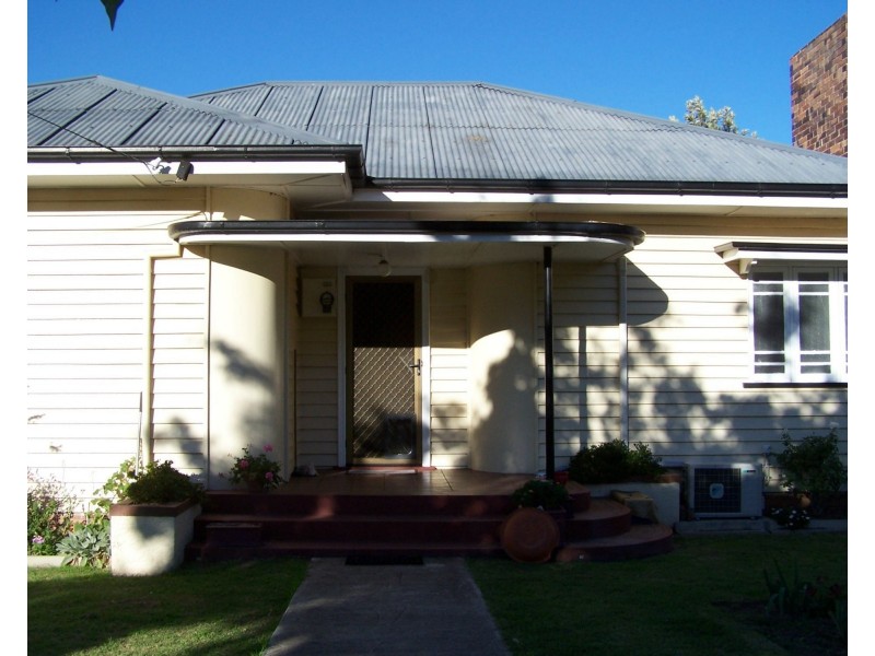 104 Guy Street, Warwick QLD 4370