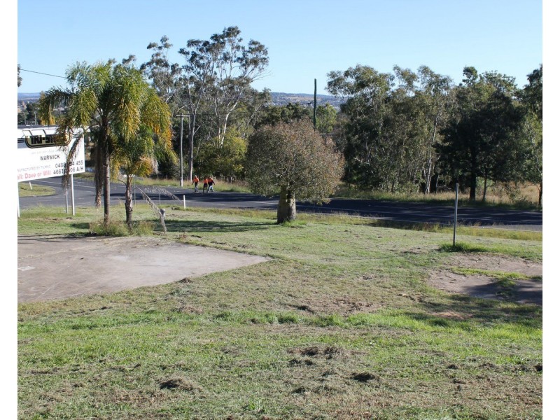 35 Meneely Street, Warwick QLD 4370