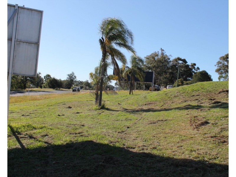 35 Meneely Street, Warwick QLD 4370