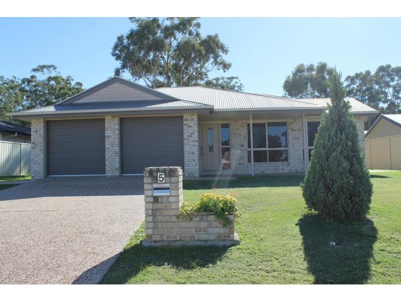 5 Peregrine Court, Warwick QLD 4370