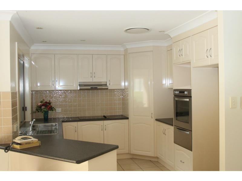 5 Peregrine Court, Warwick QLD 4370