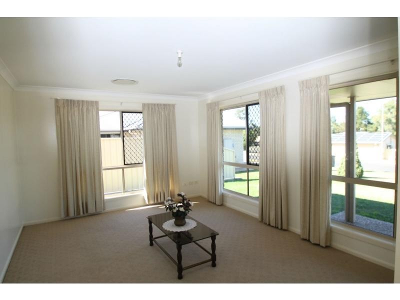 5 Peregrine Court, Warwick QLD 4370