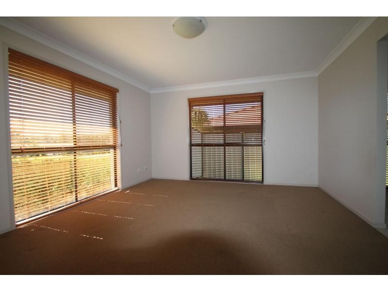 30 Baguley Street, Warwick QLD 4370