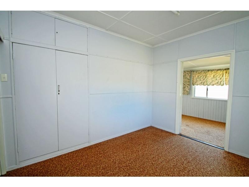 6 Wilga Avenue, Warwick QLD 4370