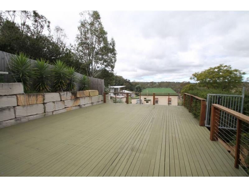 11 Weewondilla Street, Warwick QLD 4370