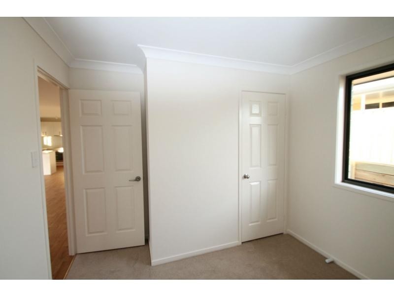 6 Lookout Place, Rosenthal Heights QLD 4370