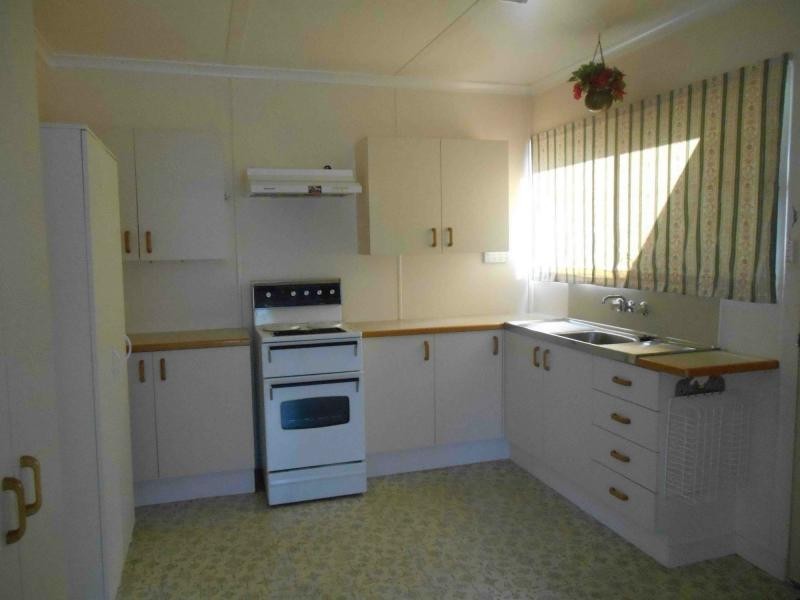 57 Myrtle Avenue, Warwick QLD 4370