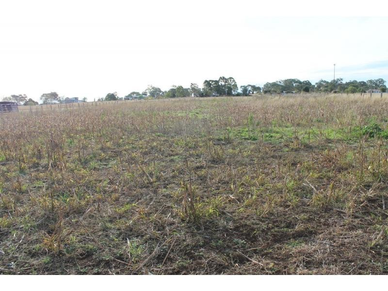 17 Sparksmans Road, Allora QLD 4362