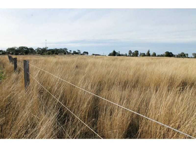 17 Sparksmans Road, Allora QLD 4362