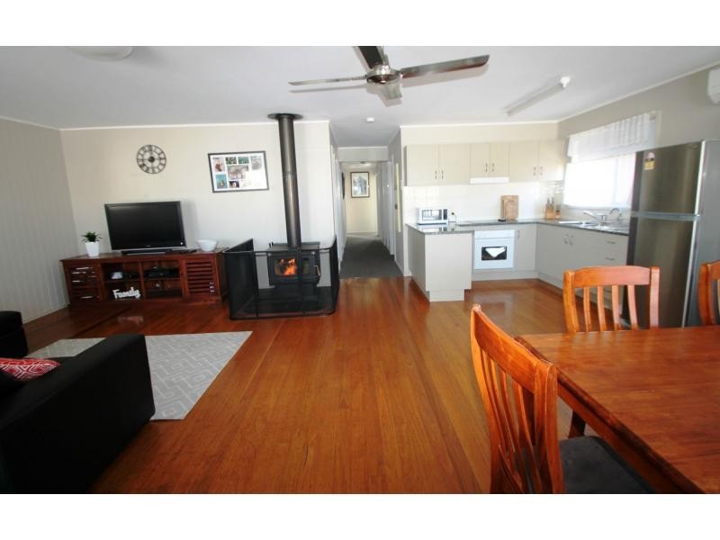 19 Albert Street, Warwick QLD 4370