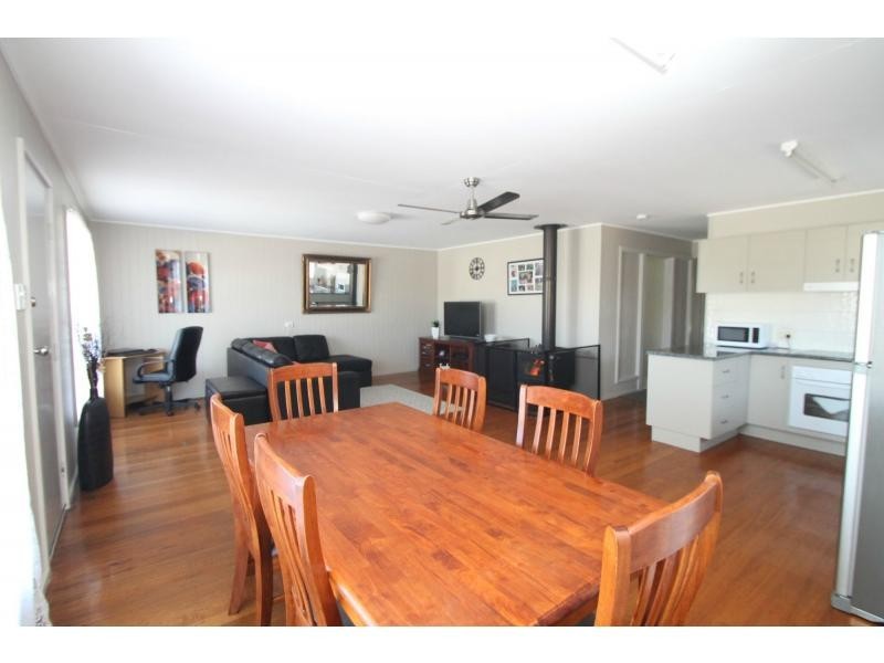 19 Albert Street, Warwick QLD 4370