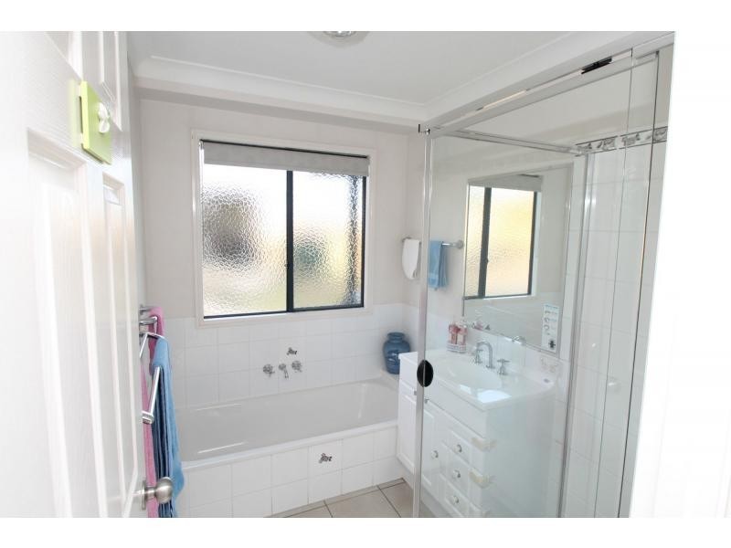 40 Ipomea Street, Emu Vale QLD 4371