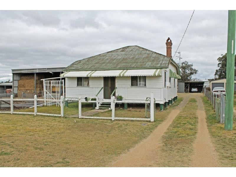 2 Pine Street, Warwick QLD 4370