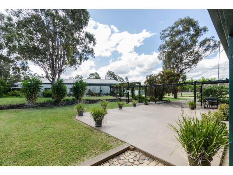 347 Old Stanthorpe Road, Warwick QLD 4370