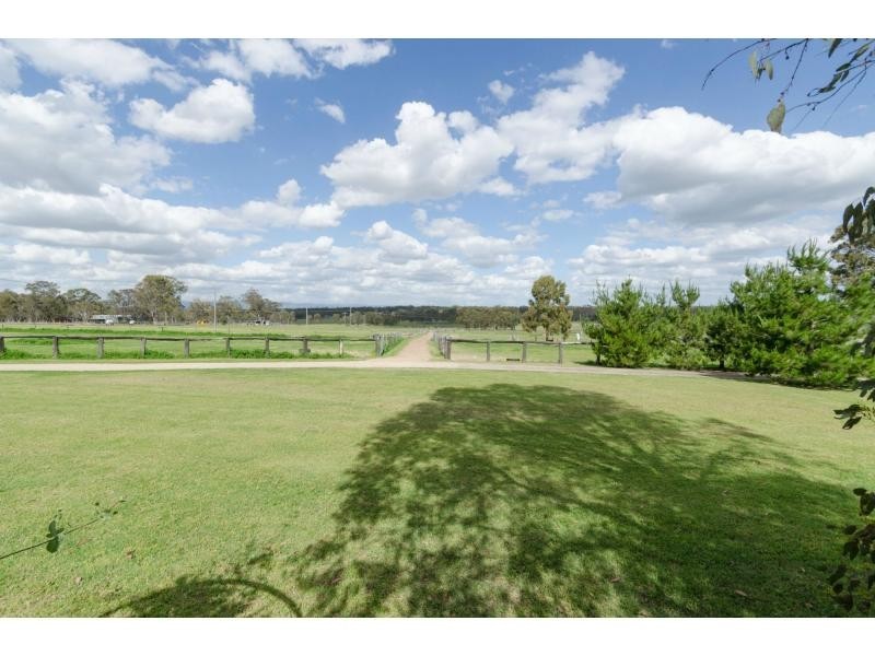 347 Old Stanthorpe Road, Warwick QLD 4370